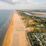 Two- Bedroom Flat With Sea View In Bibione